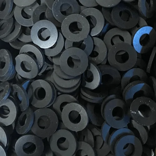 Podkładki gumowe cięte ploterem CNC, produkcja seryjna