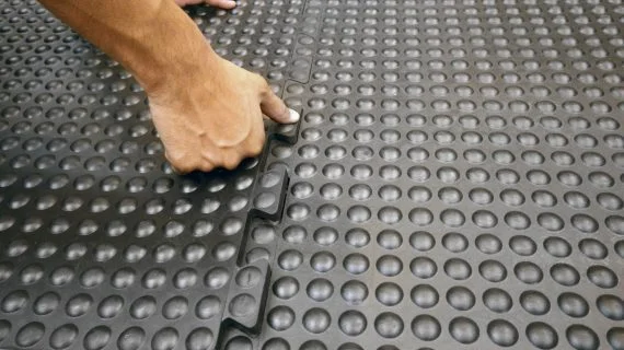 ergonomic mat bubble mat in black version of puzzle