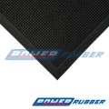 Fingertip dirt scraping doormat