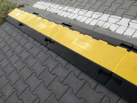 Progi kablowe - Producent POWER Rubber