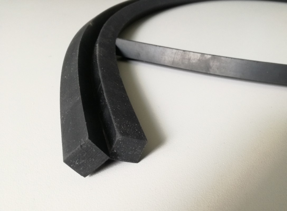 square rubber cord